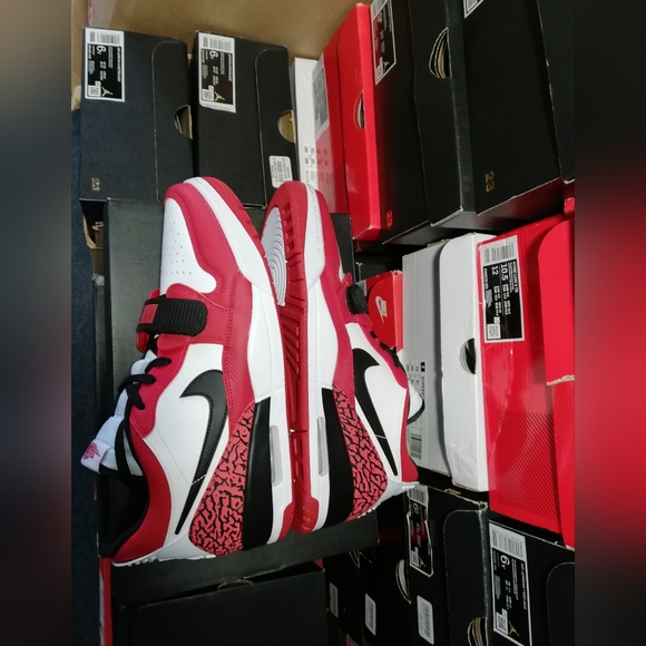 AIR JORDAN LEGACY 312 LOW "CHICAGO" BLACK CEMENT MEN'S US 11 BRAND NEW IN BOX - Picture 9 of 11